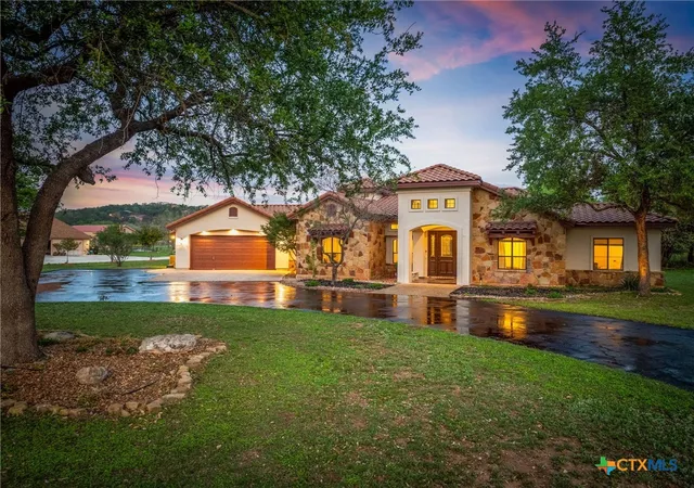 Photo 2 of Single family home for sale at 851 River Cliff Dr, Canyon Lake, TX 78133 | MLS# 605789 | Listing updated on 2026-06-10