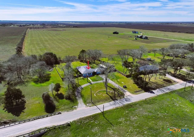 21st image of 743 Royal Rd, Port Lavaca, TX 77979 | MLS# 605808