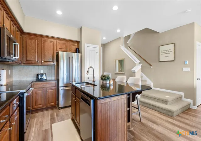 5th image of 1111 Long Creek Blvd, New Braunfels, TX 78130