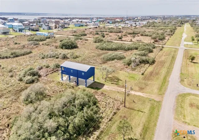 35th image of 811 W Main St, Port O'connor, TX 77982 | MLS# 606056