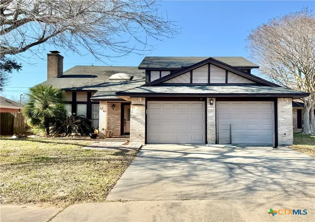 Photo 1 of Single family home for sale at 213 Timber Dr, Victoria, TX 77904 | MLS# 606120 | Listing updated on 2026-07-22