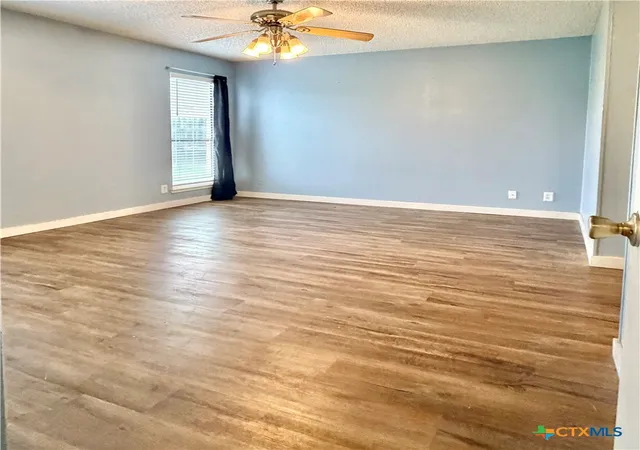 Photo 4 of Single family home for sale at 213 Timber Dr, Victoria, TX 77904 | MLS# 606120 | Listing updated on 2026-07-22