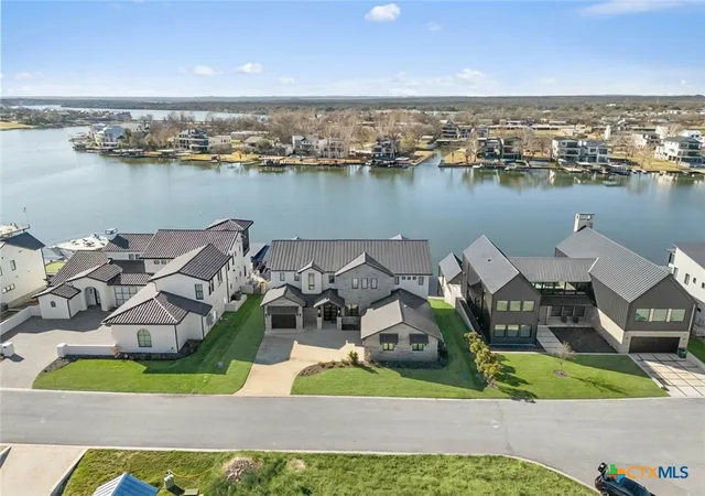 Photo 1 of Single family home for sale at 121 Houdini Way, Kingsland, TX 78639 | MLS# 604545 | Listing updated on 2026-07-17