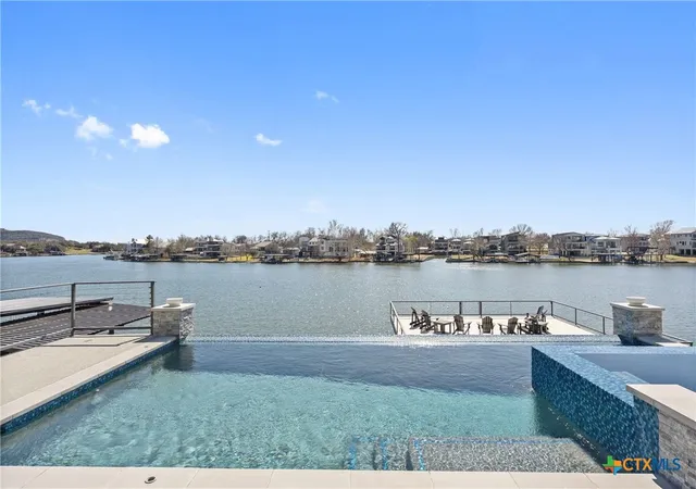 Photo 4 of Single family home for sale at 121 Houdini Way, Kingsland, TX 78639 | MLS# 604545 | Listing updated on 2026-07-17
