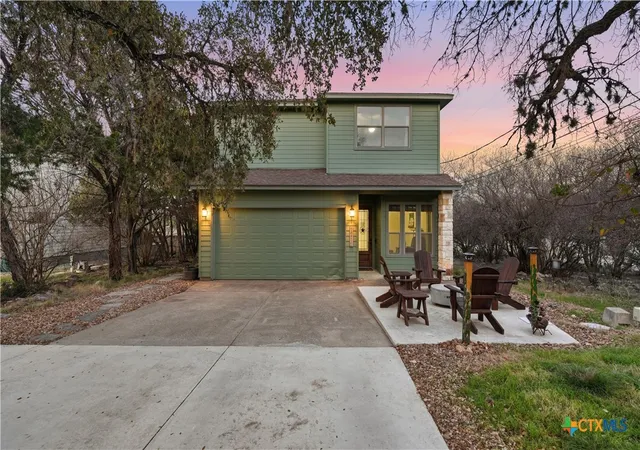 Photo 4 of Single family home for sale at 1211 Sherwood Dr, Canyon Lake, TX 78133 | MLS# 606137 | Listing updated on 2026-10-07