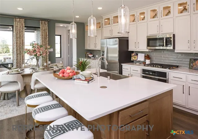 3rd image of 252 Menlo Bnd, Liberty Hill, TX 78642 | MLS# 606382
