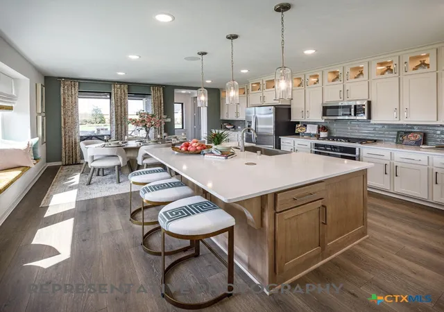 4th image of 252 Menlo Bnd, Liberty Hill, TX 78642 | MLS# 606382
