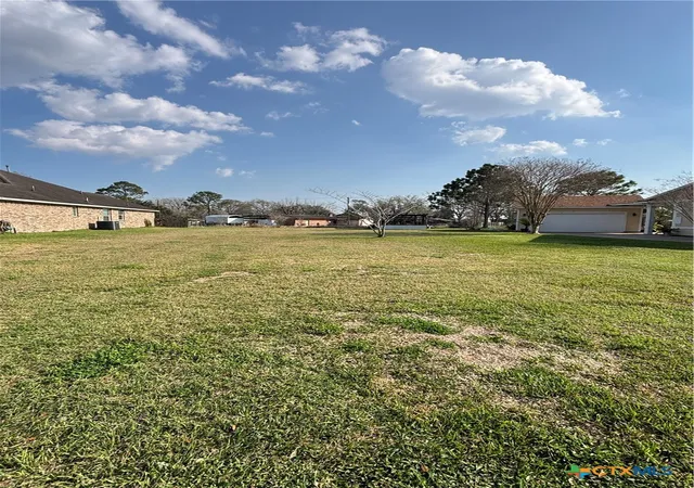 Homes for sale in Bay City, TX | 3512 12th St, Bay City, TX 77414 | MLS# 606395