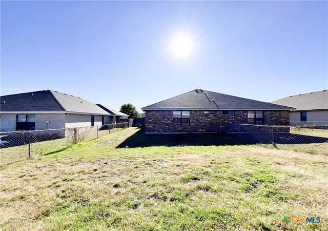 5th image of 1307 Nicholas Cir, Killeen, TX 76542 | MLS# 606405