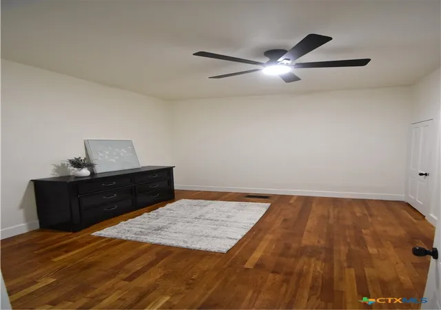 28th image of 1001 N Penelope St, Belton, TX 76513 | MLS# 606384