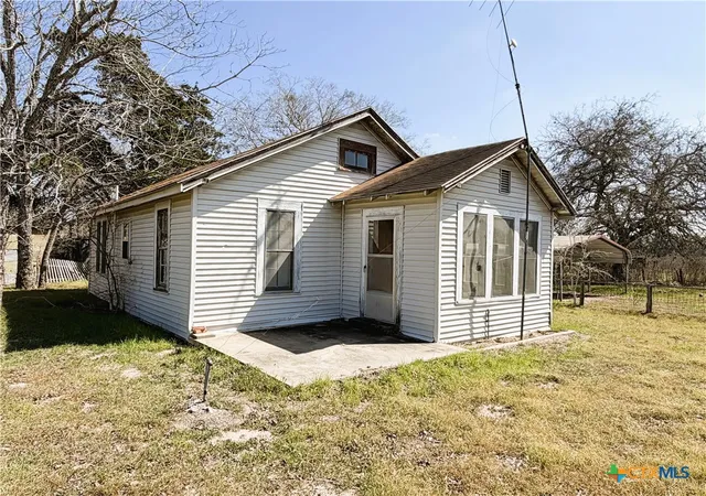 Photo 1 of Single family home for sale at 4955 State Hwy 119, Goliad, TX 77963 | MLS# 606430 | Listing updated on 2026-05-13