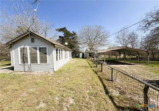 Photo 2 of Single family home for sale at 4955 State Hwy 119, Goliad, TX 77963 | MLS# 606430 | Listing updated on 2026-05-13