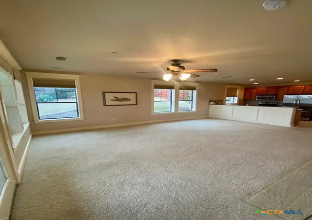 3rd image of 6704 Lantern Vw Dr, Jonestown, TX 78645