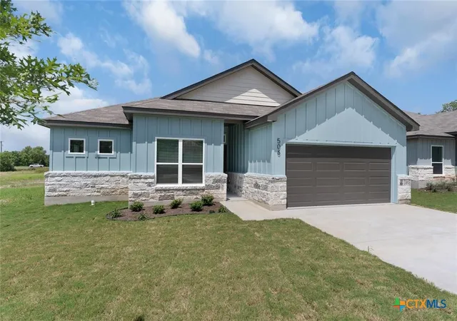 Homes for sale in Florence, TX | 506 Story Ave, Florence, TX 76527 | MLS# 606448