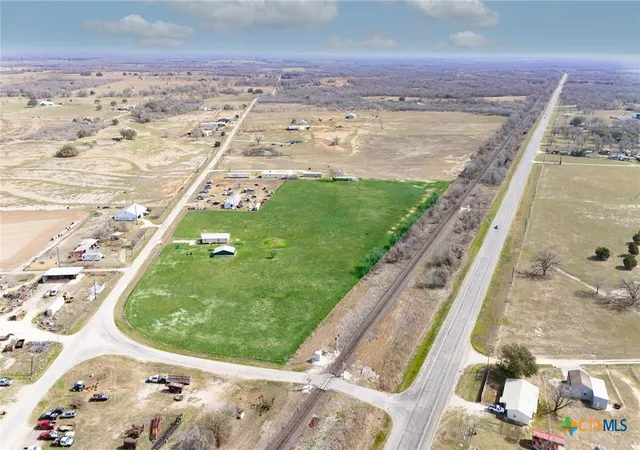 3rd image of 2850 Woodrow Center Rd, Kingsbury, TX 78638 | MLS# 606642