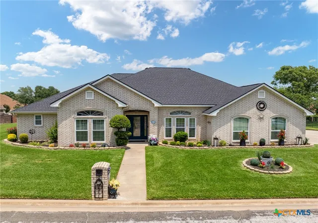3rd image of 5003 Lakeshore Dr, Killeen, TX 76543 | MLS# 606747
