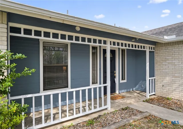Photo 2 of Single family home for sale at 1719 Ridgeway Dr, Temple, TX 76502 | MLS# 606490 | Listing updated on 2026-10-08