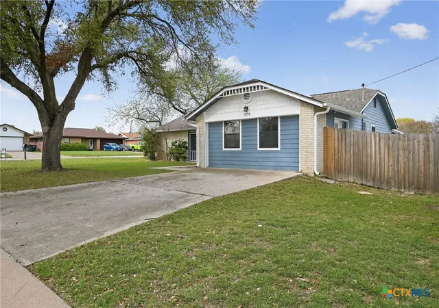 Photo 3 of Single family home for sale at 1719 Ridgeway Dr, Temple, TX 76502 | MLS# 606490 | Listing updated on 2026-10-08