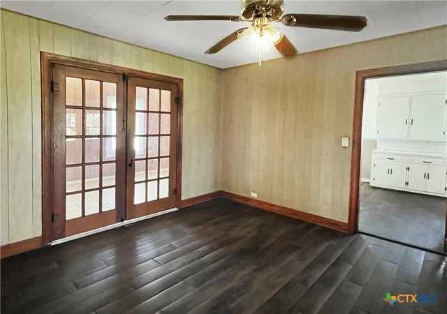 5th image of 1915 & 1925 S Wall St, Belton, TX 76513 | MLS# 606914