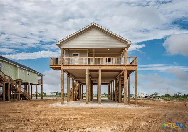 2nd image of 177 Powderhorn Ln, Port Lavaca, TX 77979 | MLS# 605731