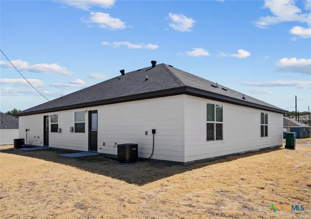 2nd image of 238 N Mary Jo Dr, Harker Heights, TX 76548