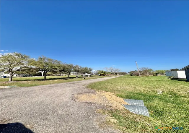 4th image of 1508 W Tyler Ave, Port O Connor, TX 77982 | MLS# 607227