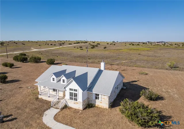 Photo 2 of Single family home for sale at 1298 County Rd 2337, Lampasas, TX 76550 | MLS# 607430 | Listing updated on 2026-06-09