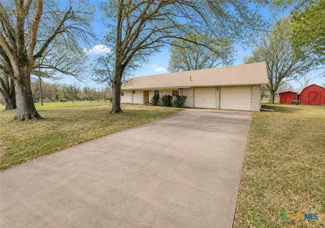 2nd image of 182 Norma Jean Blvd, Smithville, TX 78957 | MLS# 607459