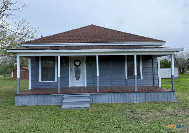 1st image of 308 N Pumphrey St, Edna, TX 77957 | MLS# 607382