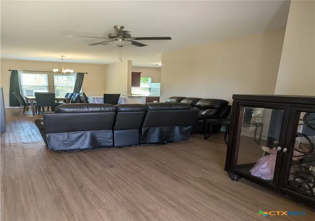 4th image of 240 S Rail St, Bloomington, TX 77951 | MLS# 603603