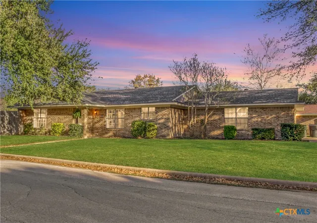 Photo 1 of Sale Pending at 4314 Fox Trl, Temple, TX 76504 | MLS# 607448 | Listing updated on 2026-07-12