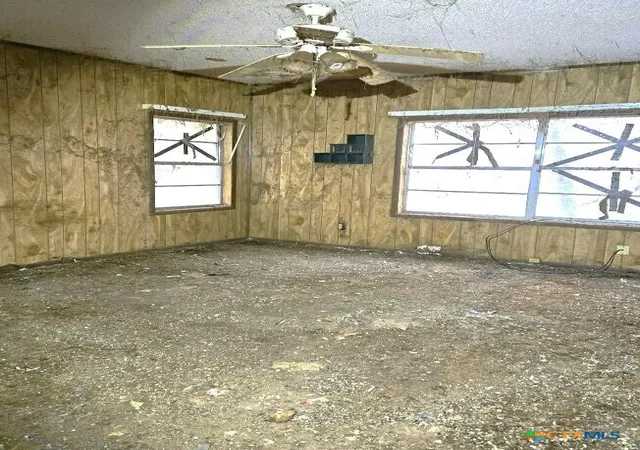 Photo 2 of Single family home for sale at 1807 N Wheeler St, Victoria, TX 77901 | MLS# 607654 | Listing updated on 2026-05-18