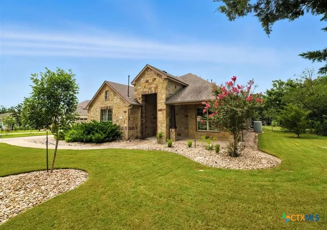 Photo 3 of Single family home for sale at 107 Tylee Cir, Bastrop, TX 78602 | MLS# 607719 | Listing updated on 2026-03-19