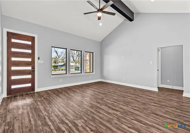 5th image of 209 Troell St, Seguin, TX 78155 | MLS# 607566