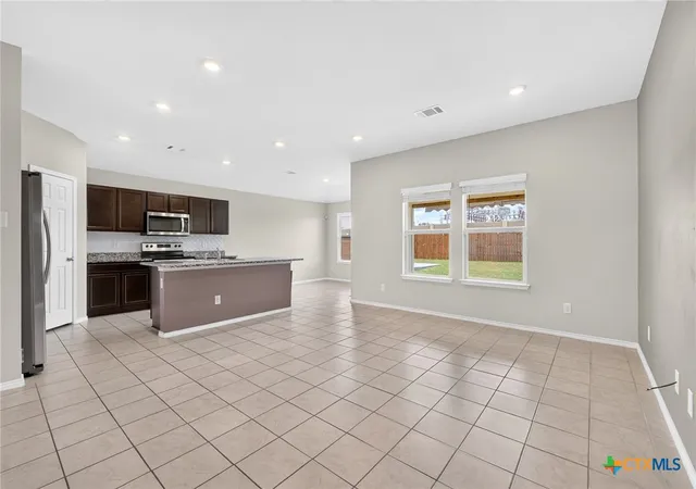 Photo 2 of Single family home for sale at 9701 Kensley Rose Dr, Killeen, TX 76542 | MLS# 607786 | Listing updated on 2026-09-28