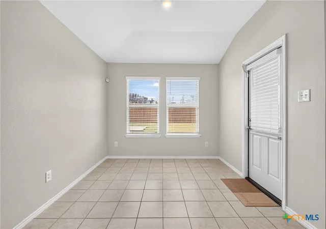Photo 3 of Single family home for sale at 9701 Kensley Rose Dr, Killeen, TX 76542 | MLS# 607786 | Listing updated on 2026-09-28