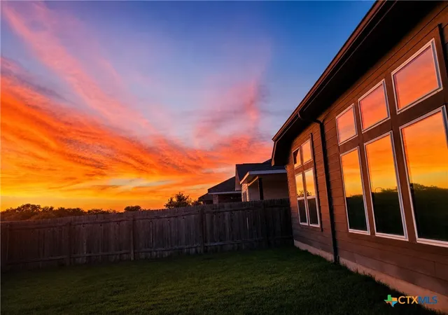 Photo 4 of Single family home for sale at 913 Blue Oak Blvd, San Marcos, TX 78666 | MLS# 607861 | Listing updated on 2026-07-01