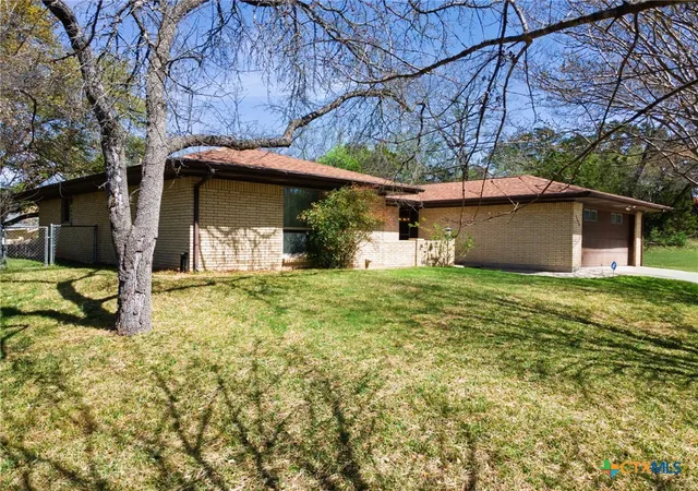 3rd image of 1126 Mossy Oak Cir, Harker Heights, TX 76548 | MLS# 607965