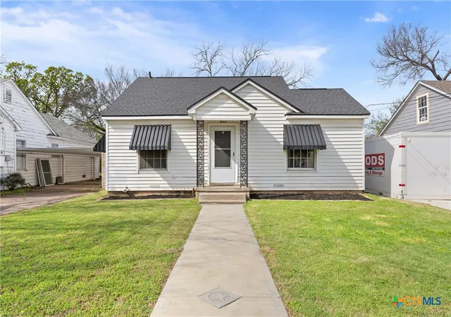 Homes for sale in Waco, TX | 1206 Ashleman St, Waco, TX 76705 | MLS# 607443