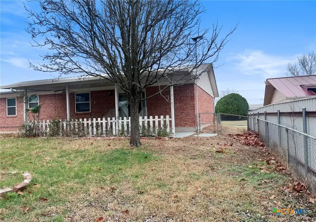 Homes for sale in Copperas Cove, TX | 711 S 25th St, Copperas Cove, TX 76522 | MLS# 607796