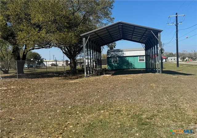 2nd image of 202 W Cleveland Ave, Seadrift, TX 77983 | MLS# 608046