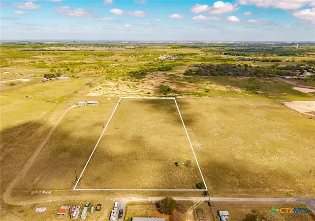 Photo 4 of Land for sale at Lot 11 Seay World Ln, Seguin, TX 78155 | MLS# 608057 | Listing updated on 2026-03-25