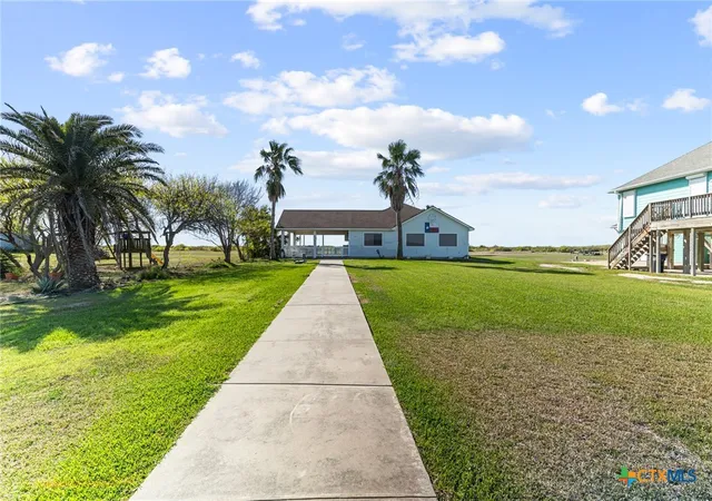 2nd image of 316 Marshall Johnson Ave, Port Lavaca, TX 77979 | MLS# 607089