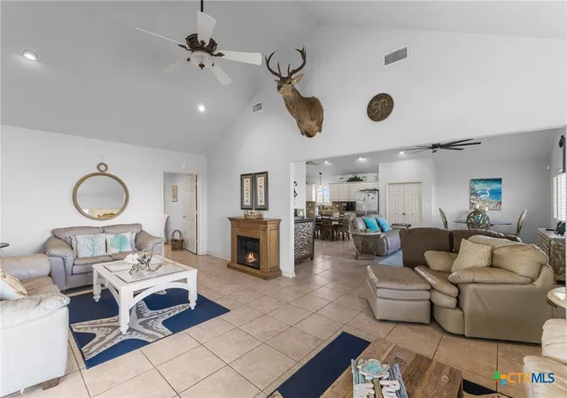 5th image of 316 Marshall Johnson Ave, Port Lavaca, TX 77979 | MLS# 607089