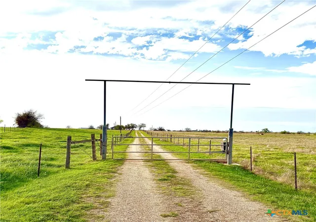 4th image of 17690 Fm 1123, Holland, TX 76534 | MLS# 607437