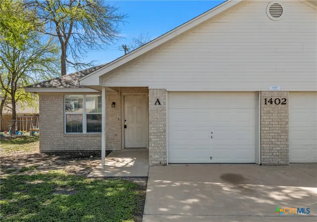 Photo 3 of Multi family home for sale at 1402 Pima Trl, Harker Heights, TX 76548 | MLS# 607062 | Listing updated on 2026-03-23