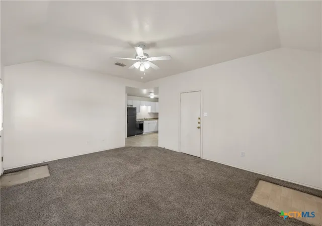 Listing Photo 5 - Condo for sale in building located at 1402 Pima Trl, Harker Heights, TX 76548