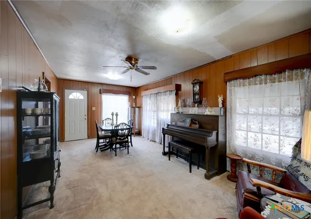 3rd image of 1631 E Fannin St, Luling, TX 78648 | MLS# 608112