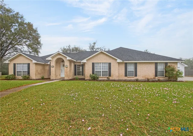 Homes for sale in Victoria, TX | 603 Oakway St, Victoria, TX 77905 | MLS# 608136