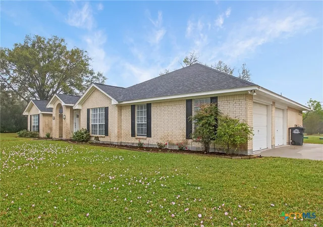 Homes for sale in Victoria, TX | 603 Oakway St, Victoria, TX 77905 | MLS# 608136